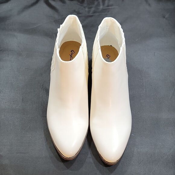 BRAND NEW QUPID LOW BLOCK HEEL POINTED TOE BOOT - Picture 3 of 16